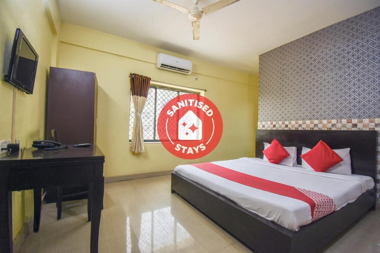 Oyo Flagship 72260 Seema International Gauripur (West Bengal) Exterior foto