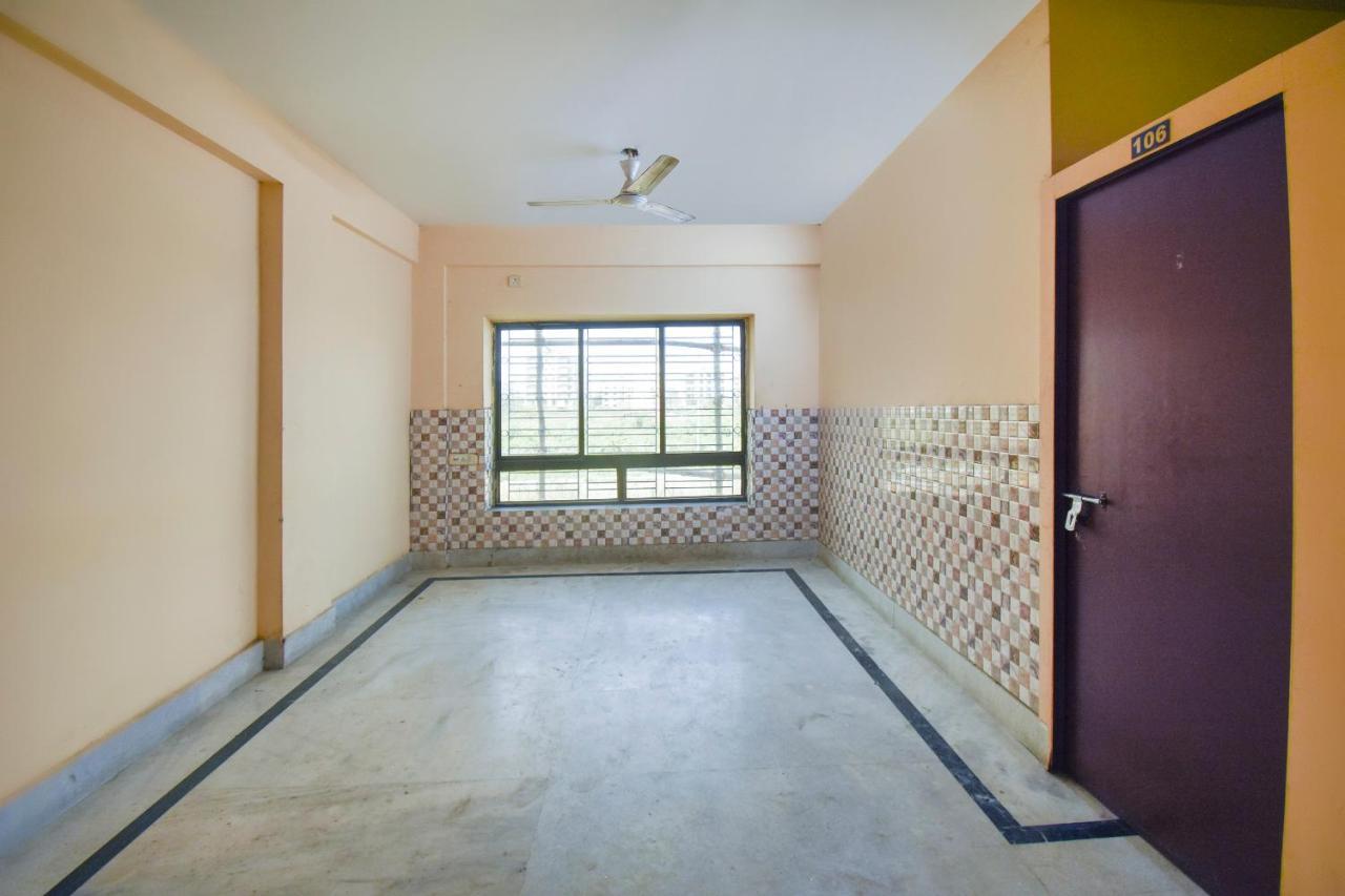 Oyo Flagship 72260 Seema International Gauripur (West Bengal) Exterior foto